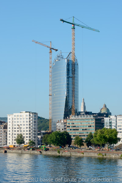 tour des finances à Liège